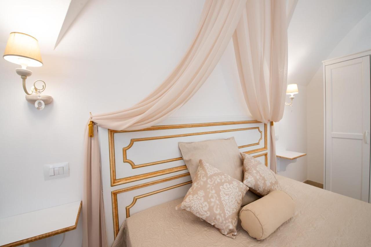 Bed and Breakfast Il Vecchio Frantoio Pezze Di Greco Exterior foto